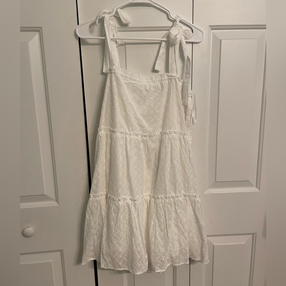 💕PINK LILLY💕 NEVER WORN WHITE MINI DRESS